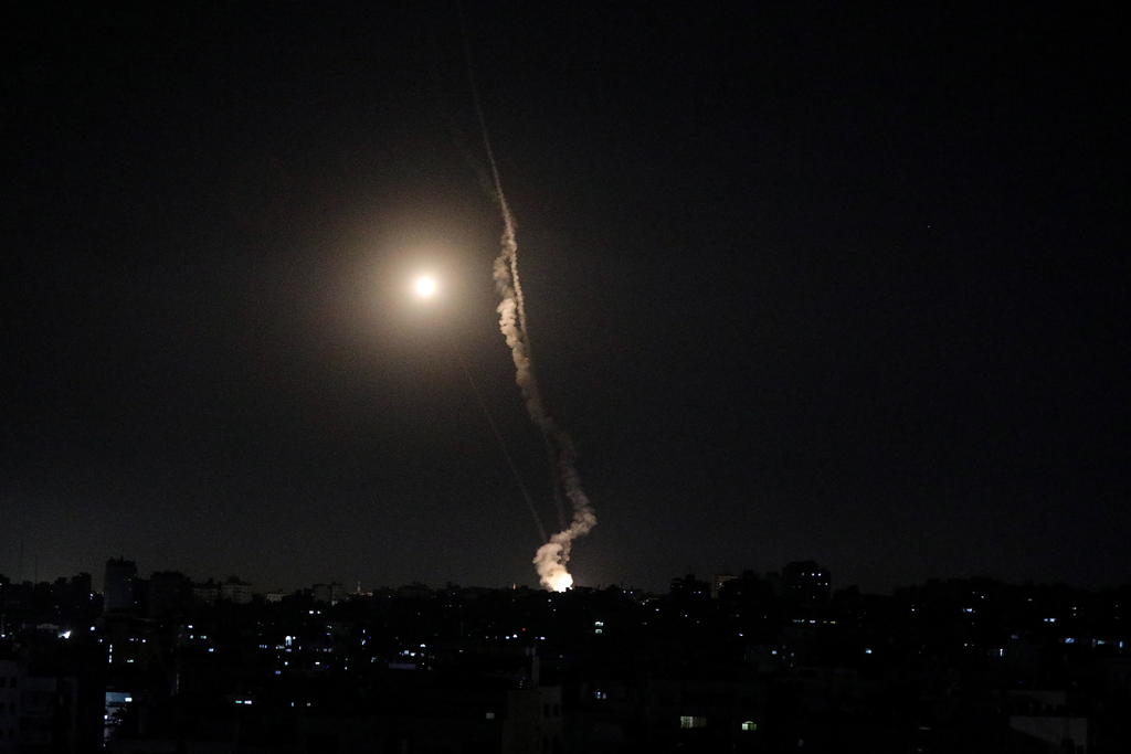 Milicias palestinas han lanzado unos 4 mil cohetes por escalada bélica