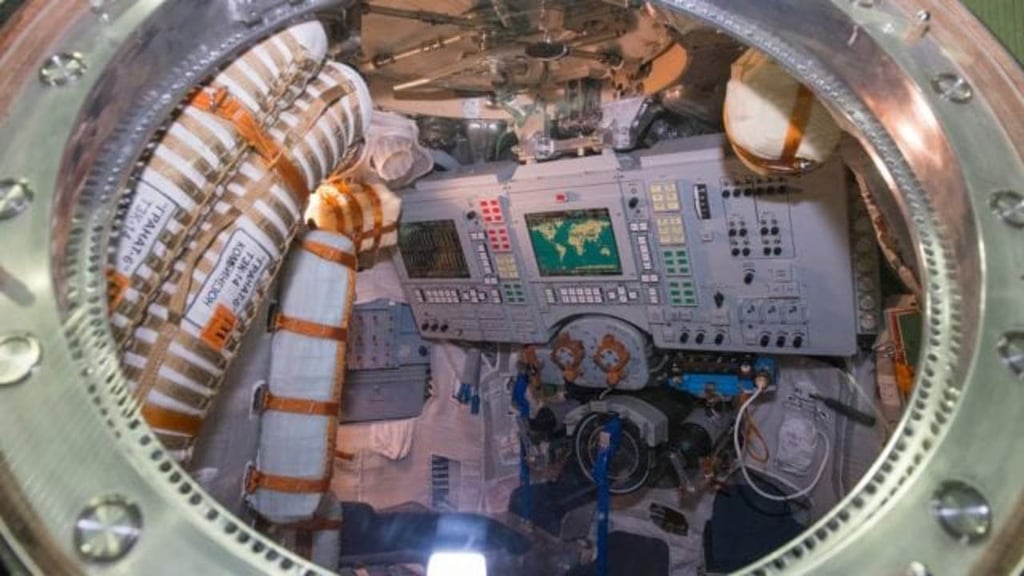 Agencia espacial rusa pone a la venta una cápsula de descenso Soyuz