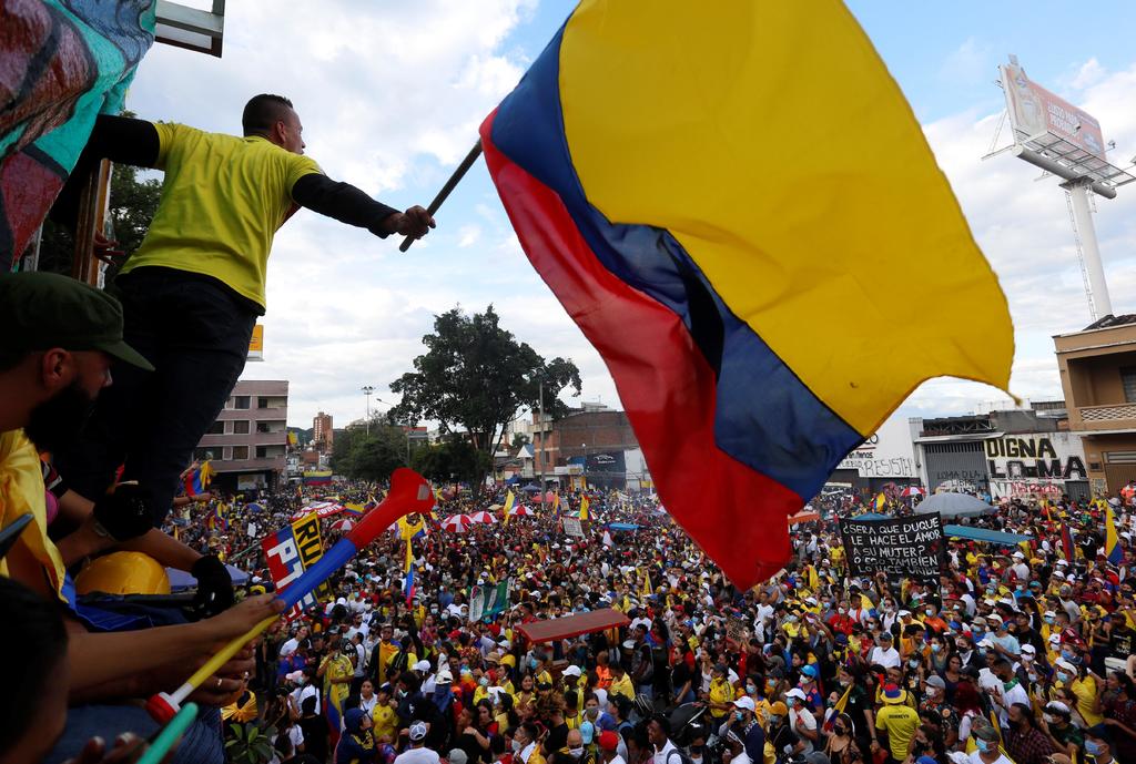 Sindicatos van por más protestas en Colombia