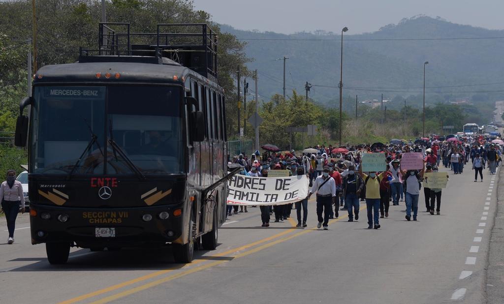 Acusan represión tras operativo contra normalistas en Chiapas