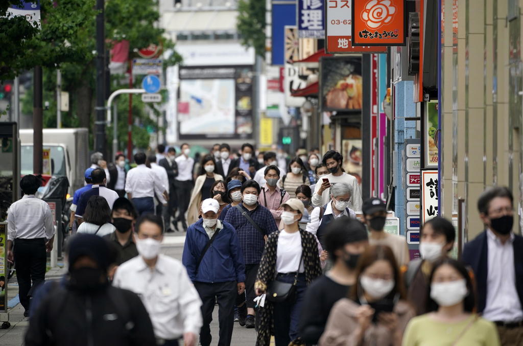 Japón amplía estado de emergencia por pandemia