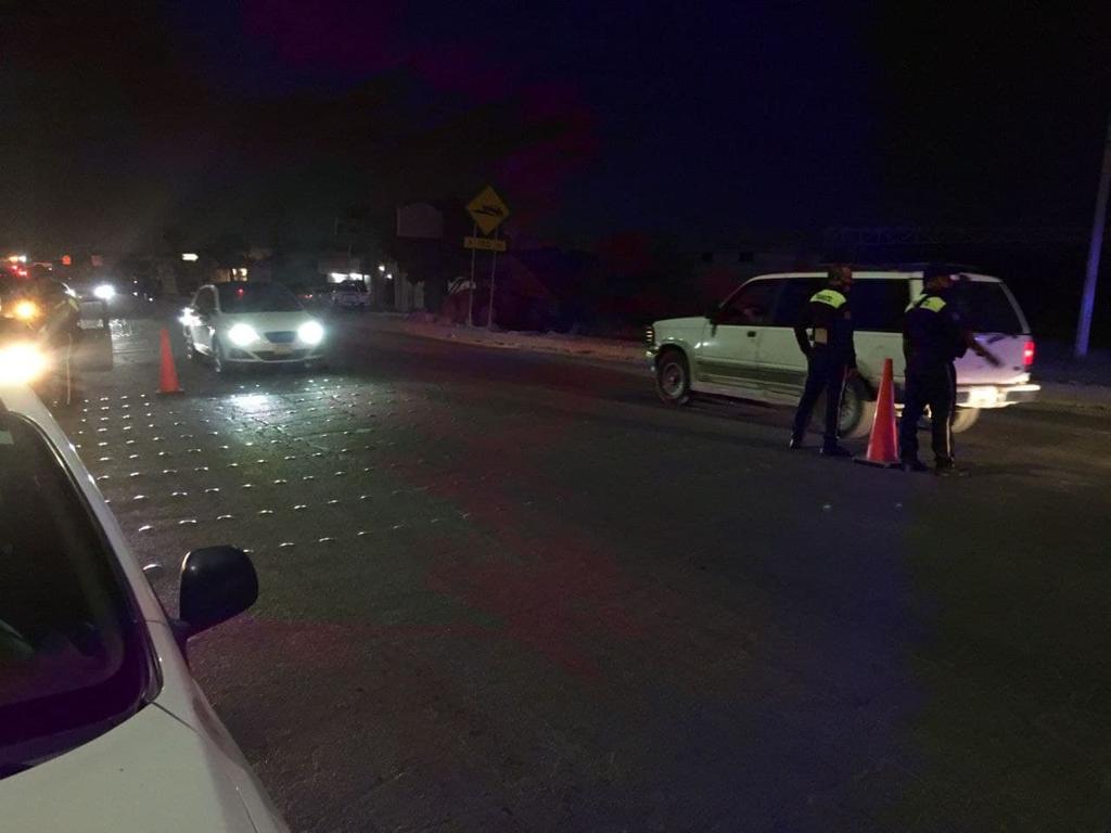 Caen 20 conductores ebrios durante alcoholímetro en Gómez Palacio