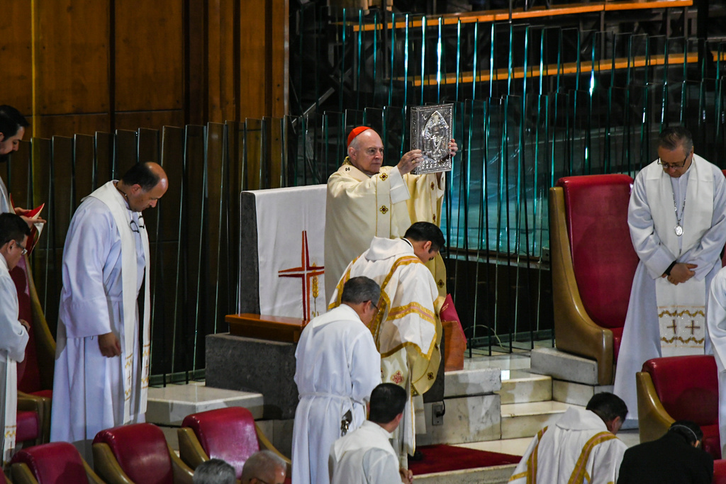 Cardenal Aguiar Retes sostuvo reunión con papa
