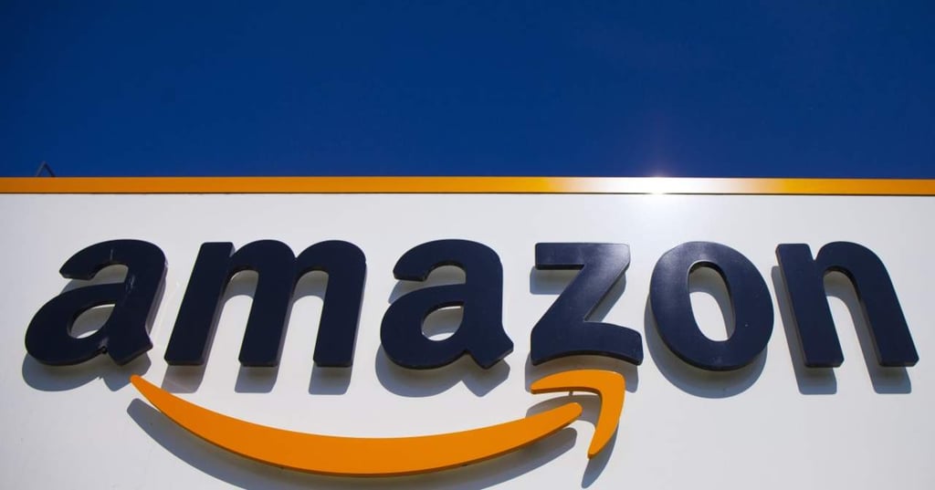 Exempleados de Amazon demandan por discriminación