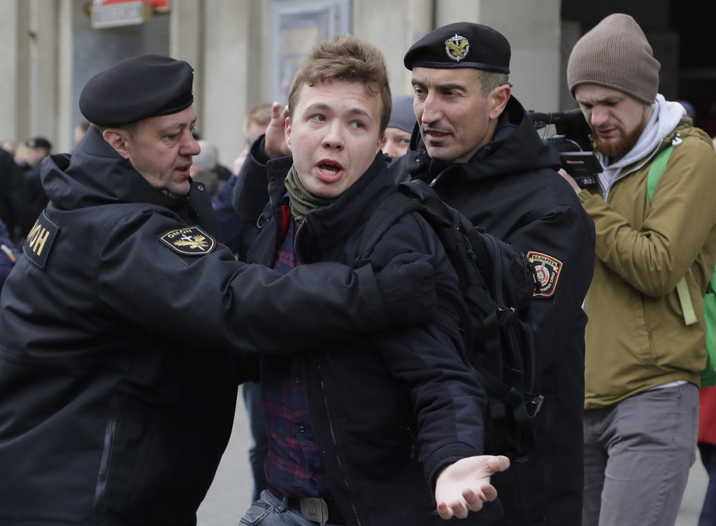 Minsk confirma paradero de periodista detenido