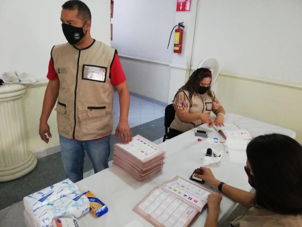 Llegan boletas para diputaciones locales al Consejo Municipal del IEPC en Gómez Palacio