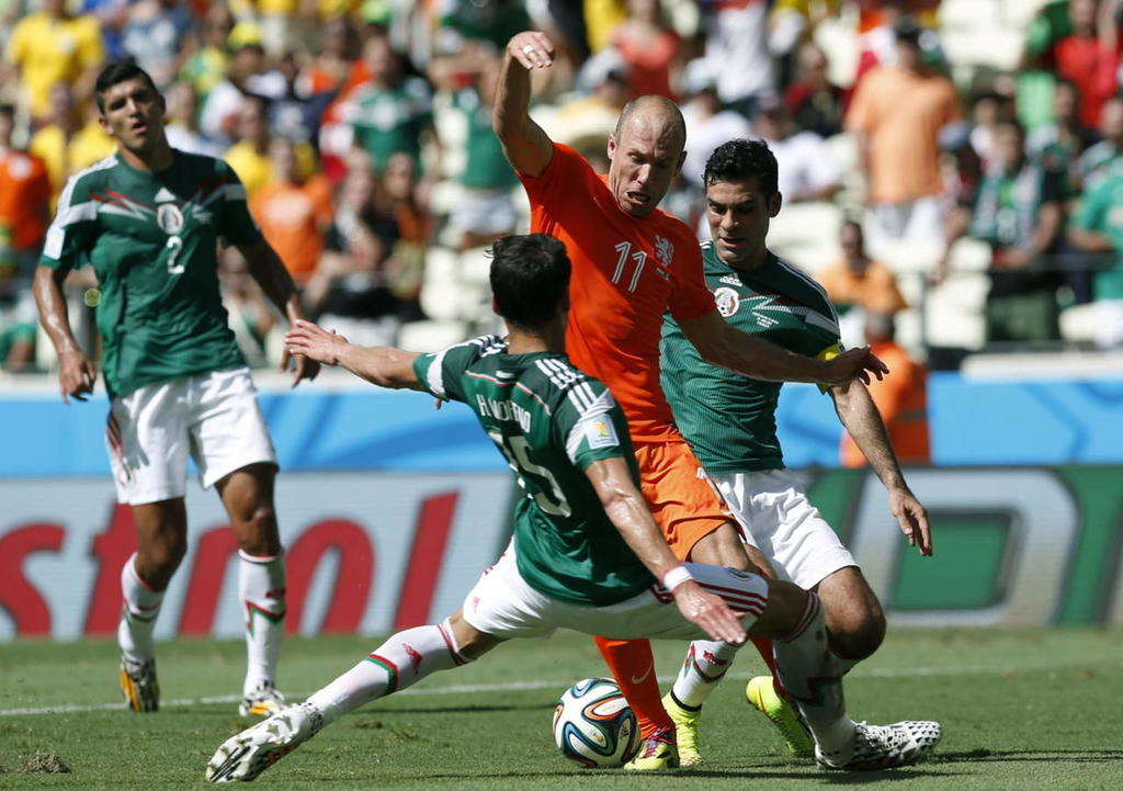 Entrega Eslovenia a mexicano acusado de defraudar a 248 personas por boletos del Mundial 2014
