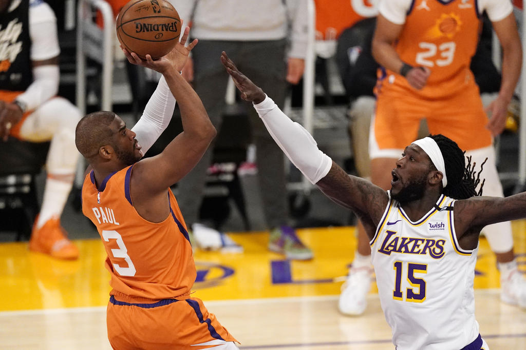 Suns asaltan Los Ángeles e igualan su serie ante los Lakers
