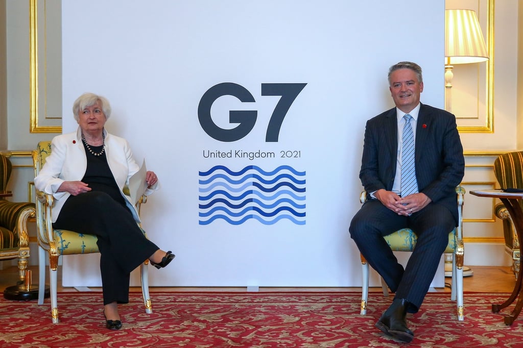 Acuerdan ministros de G7 gravar a multinacionales