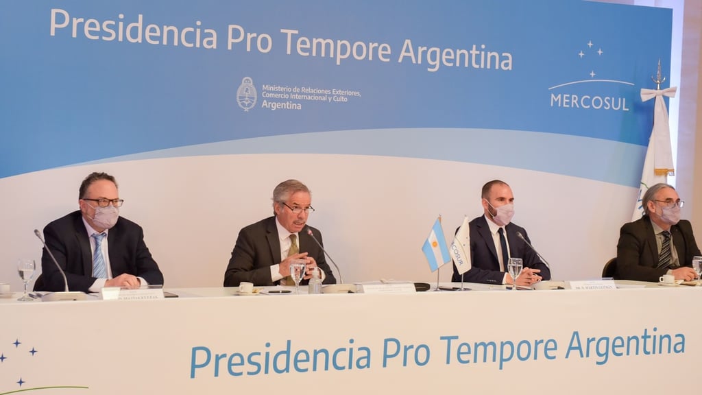 Posponen cumbre de Mercosur en Argentina