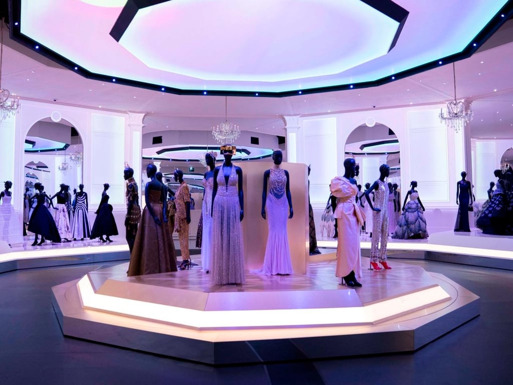 Museo de Brooklyn expone sobre Dior
