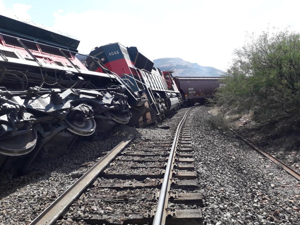 Se descarrilan 12 vagones de un ferrocarril en Zacatecas