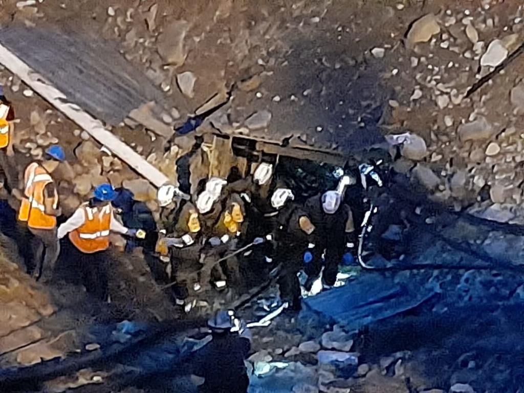 Rescatan cuerpo sin vida de quinto minero en Múzquiz; faltan dos