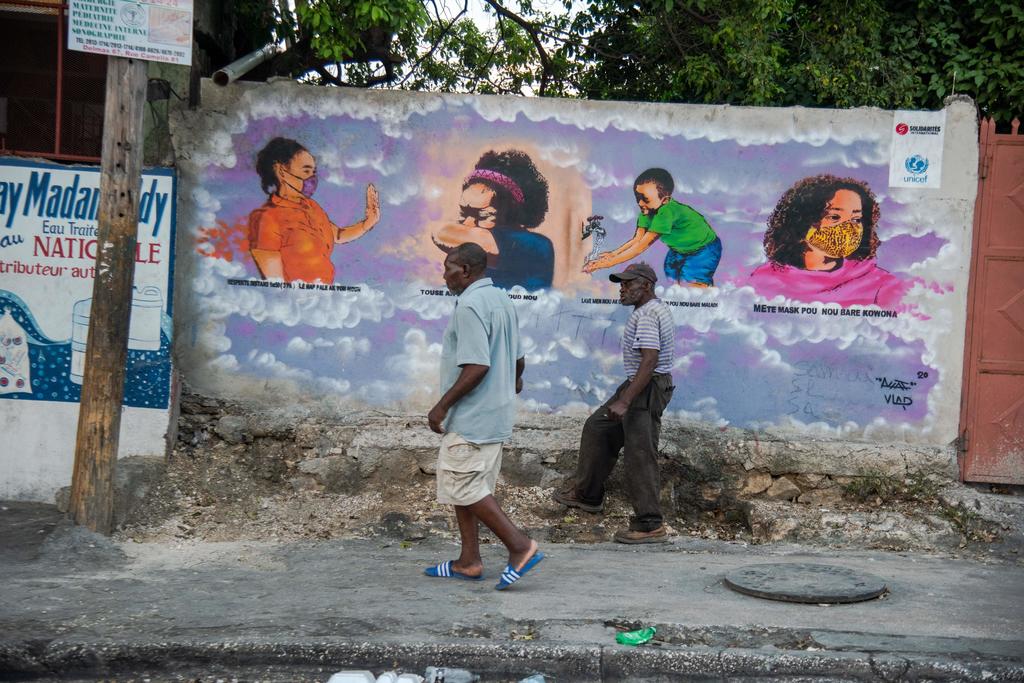Sufre Haití ola de COVID-19; no ha recibido una sola vacuna