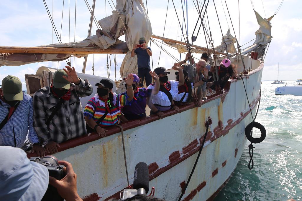 Zarpa embarcación del EZLN de Portugal hacia España