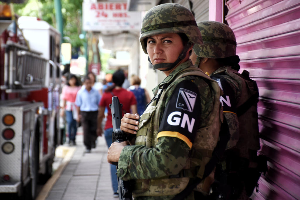 AMLO va por reforma para que Guardia Nacional pase a Sedena