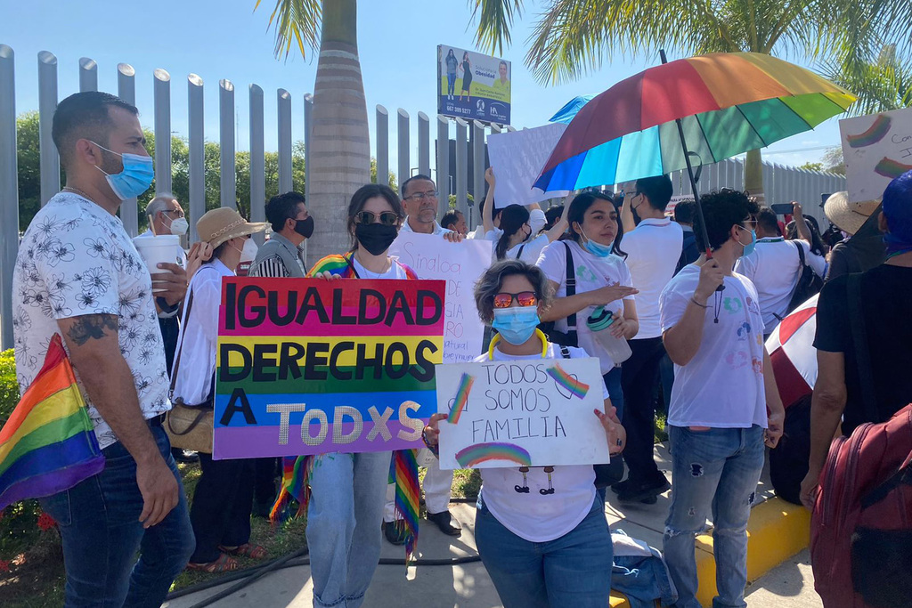 Sinaloa avala matrimonio igualitario