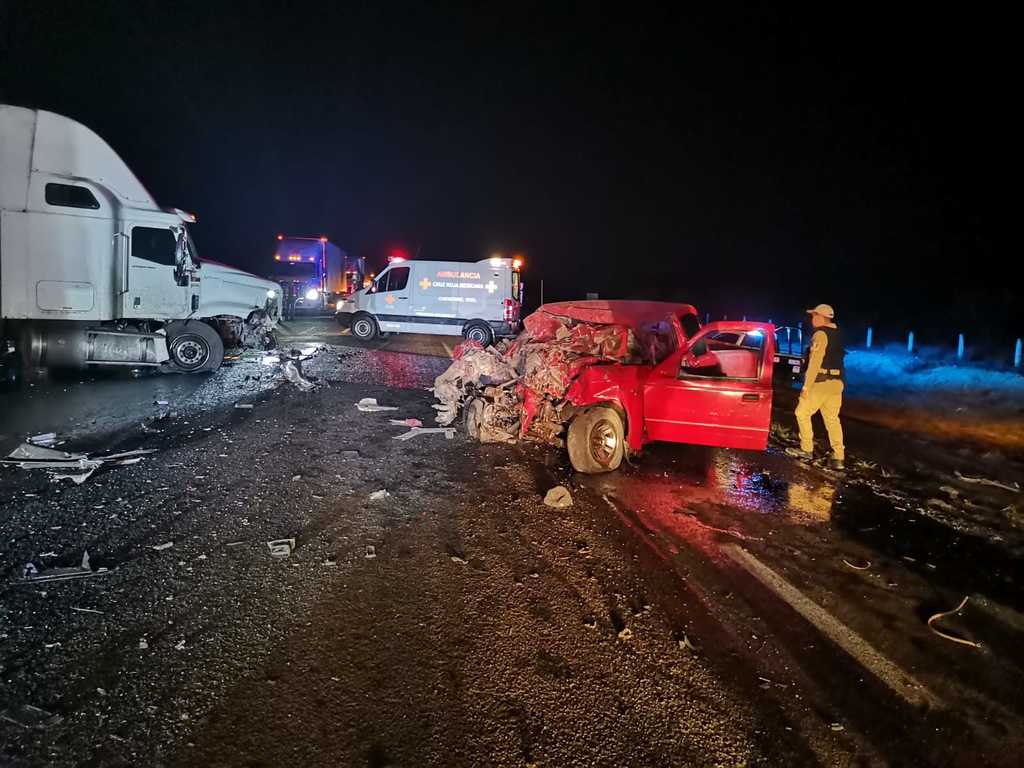 Choque sobre la carretera Cuencamé-Gómez Palacio deja una víctima mortal