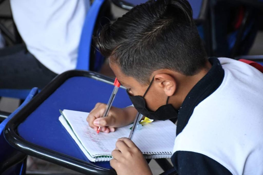 40 escuelas de la ciudad de Durango piden regreso a clases este lunes
