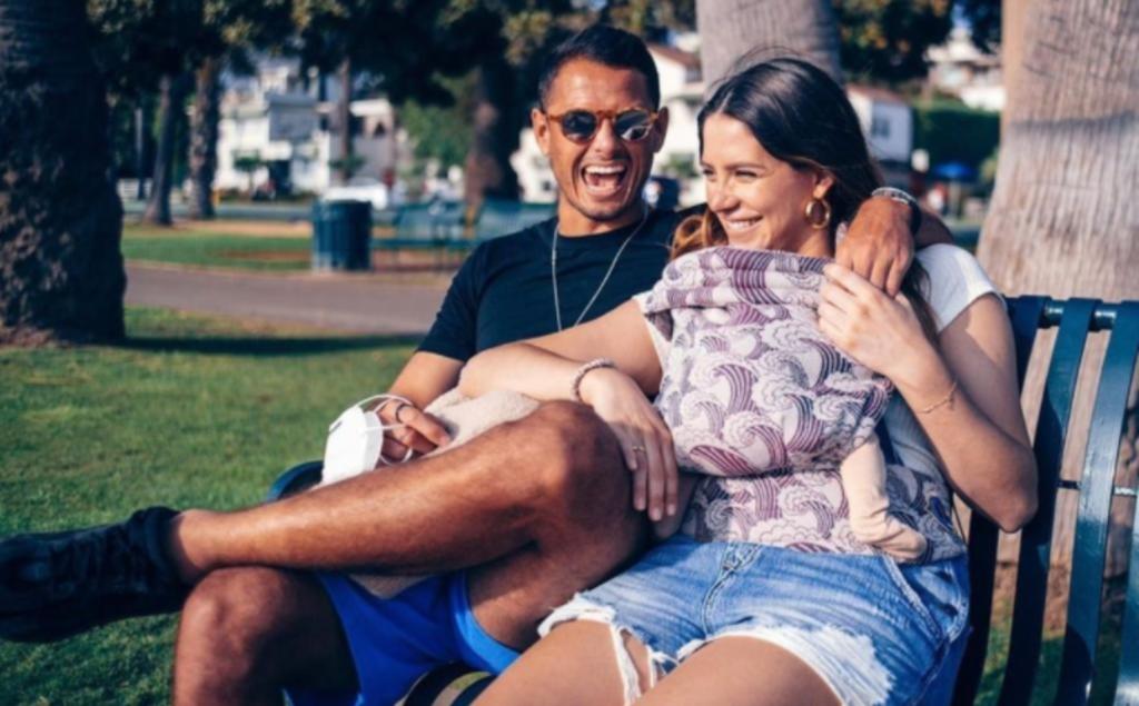 ‘Chicharito’ y Sarah Kohan celebran juntos el cumpleaños de su hijo