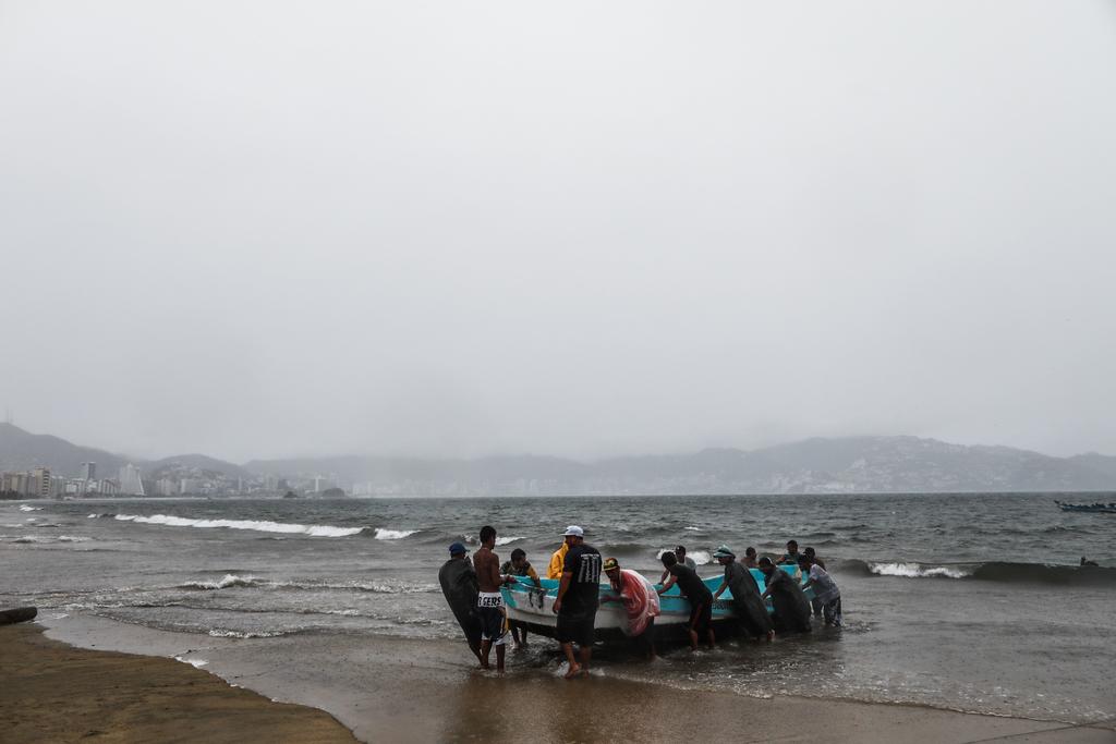Tormenta 'Dolores' se forma en costas del Pacífico mexicano
