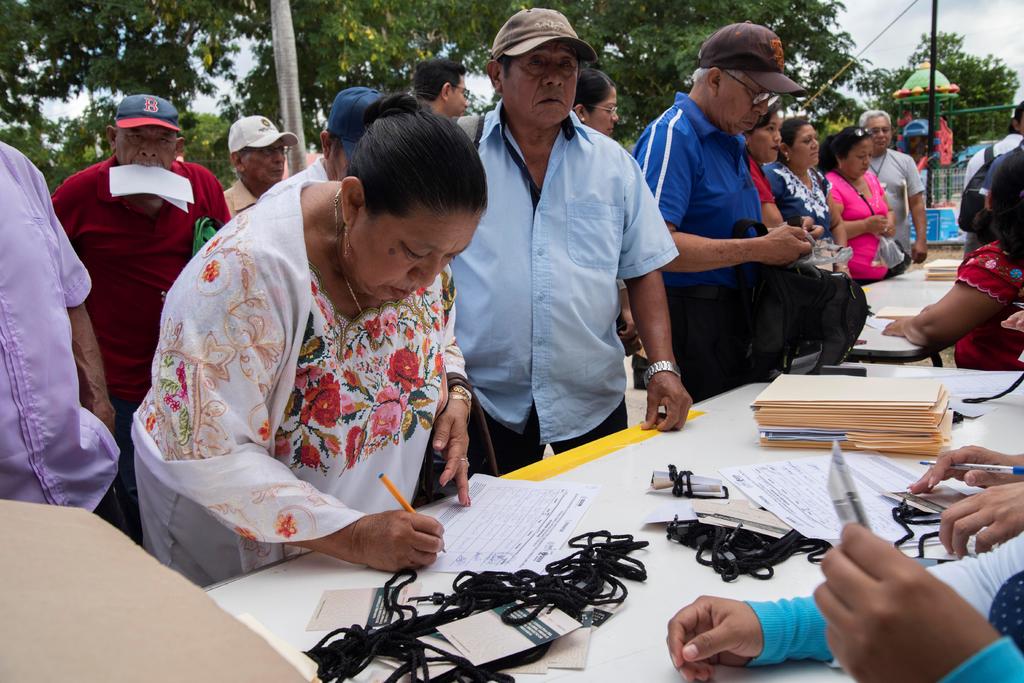 Organizaciones denuncian uso de consultas como 'instrumento para despojo' en México