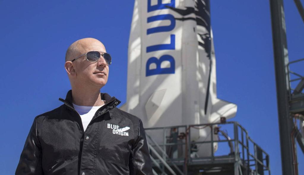 'No permitan a Jeff Bezos regresar a la Tierra'; miles firman para que se quede en el espacio