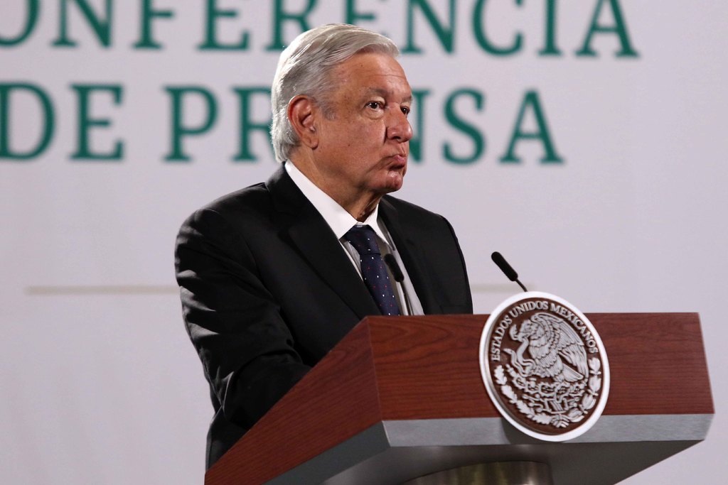 López Obrador rechaza espionaje