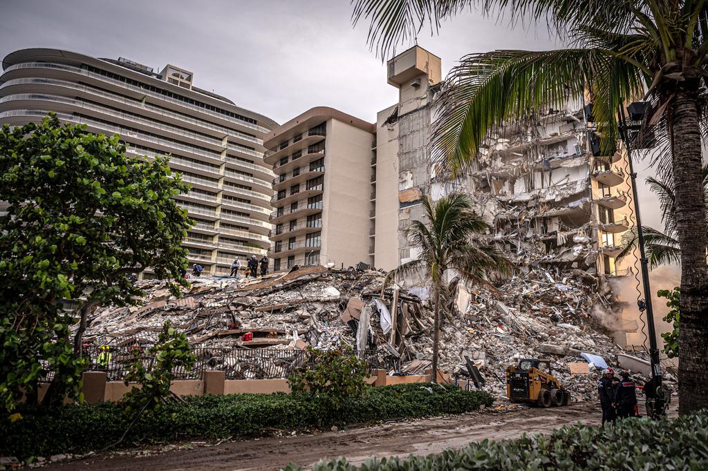 Respuesta faltan a más de 36 horas del derrumbe del edificio en Miami-Dade