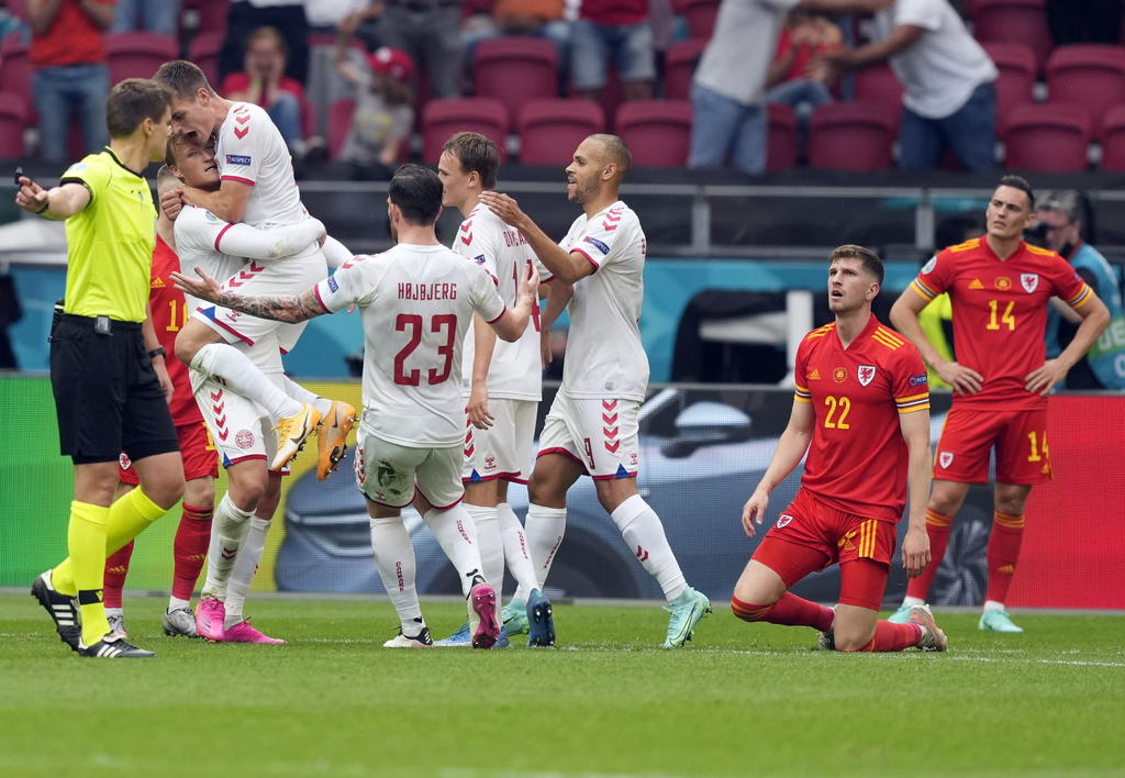 Dinamarca es el primero en avanzar a cuartos de final de la Euro 2020 tras goliza