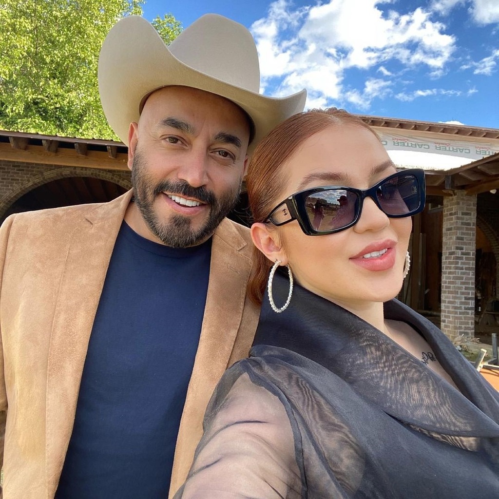Lupillo Rivera confirma que ya es hombre casado