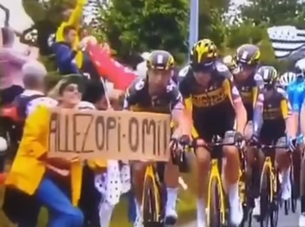 Aficionada provoca caída masiva de ciclistas en el Tour de Francia