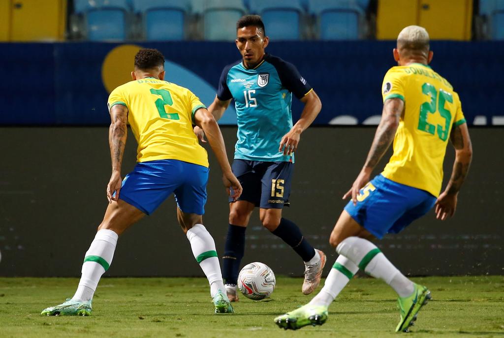 Ecuador rescata empate ante Brasil y clasifica a cuartos de final de la Copa América