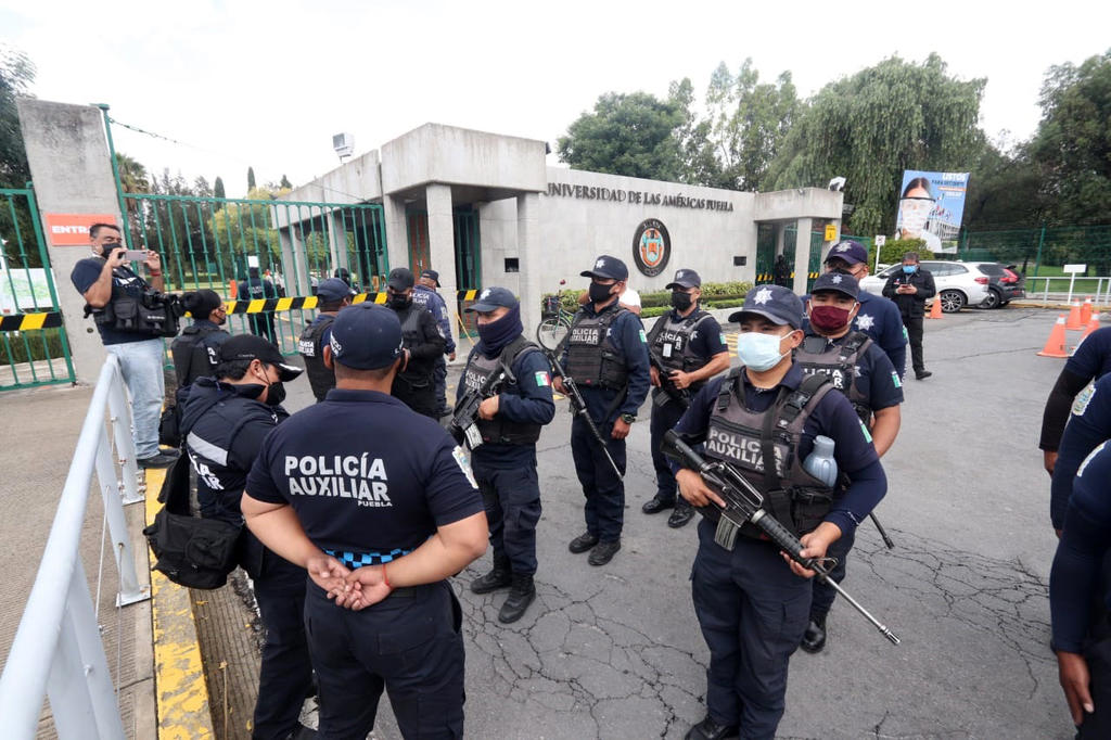 Estatales resguardan instalaciones de la Universidad de las Américas Puebla