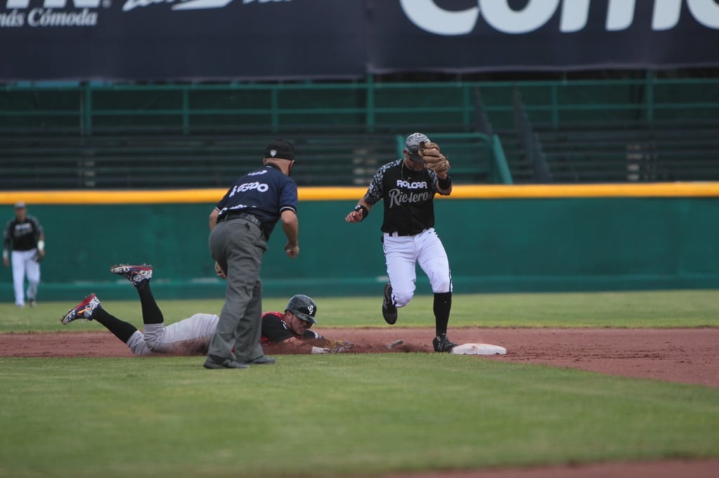 Generales iguala la serie con Rieleros