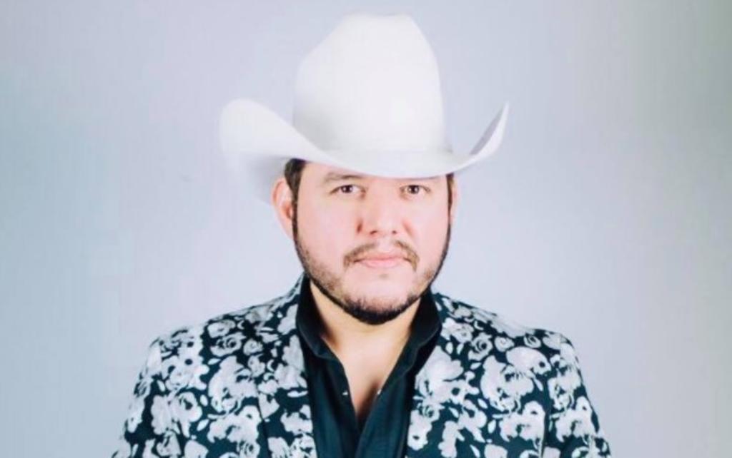 Lalo Mora Jr. da positivo a COVID