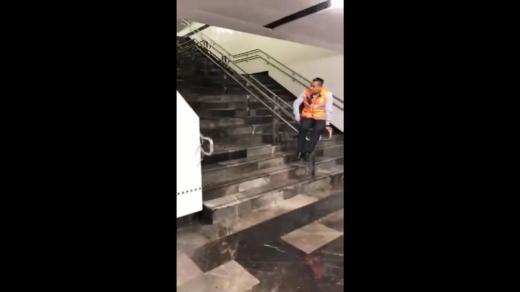 VIDEO: Metro de CDMX registra ingreso de agua a estación La Merced