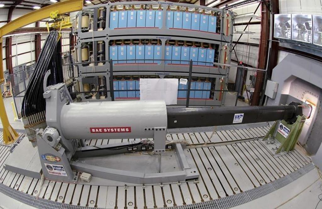 La Armada de Estados Unidos suspende proyecto de cañón futurista