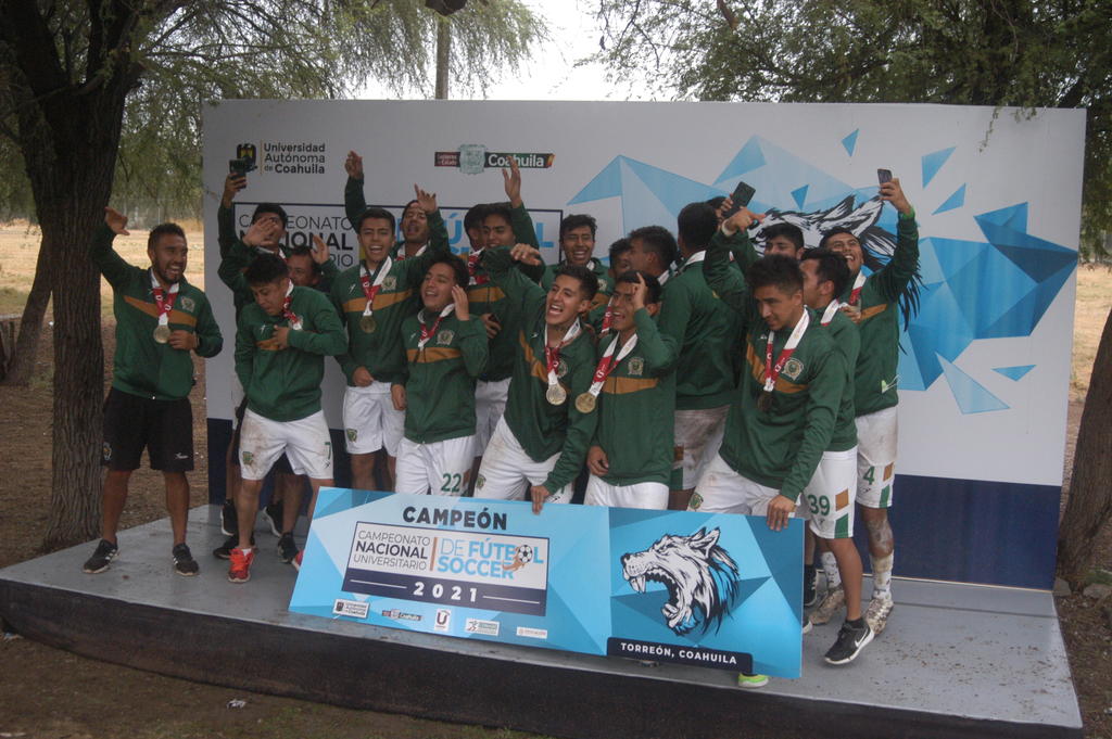 UAEM se corona en el Campeonato Nacional Universitario de Futbol Soccer