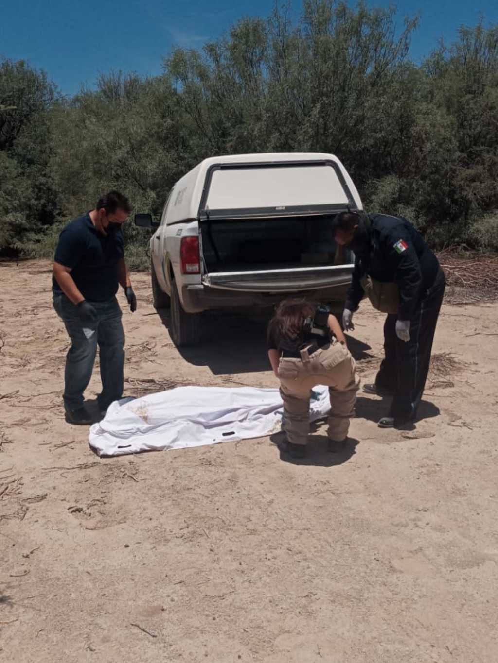 Encuentran cadáver putrefacto en poblado de Gómez Palacio