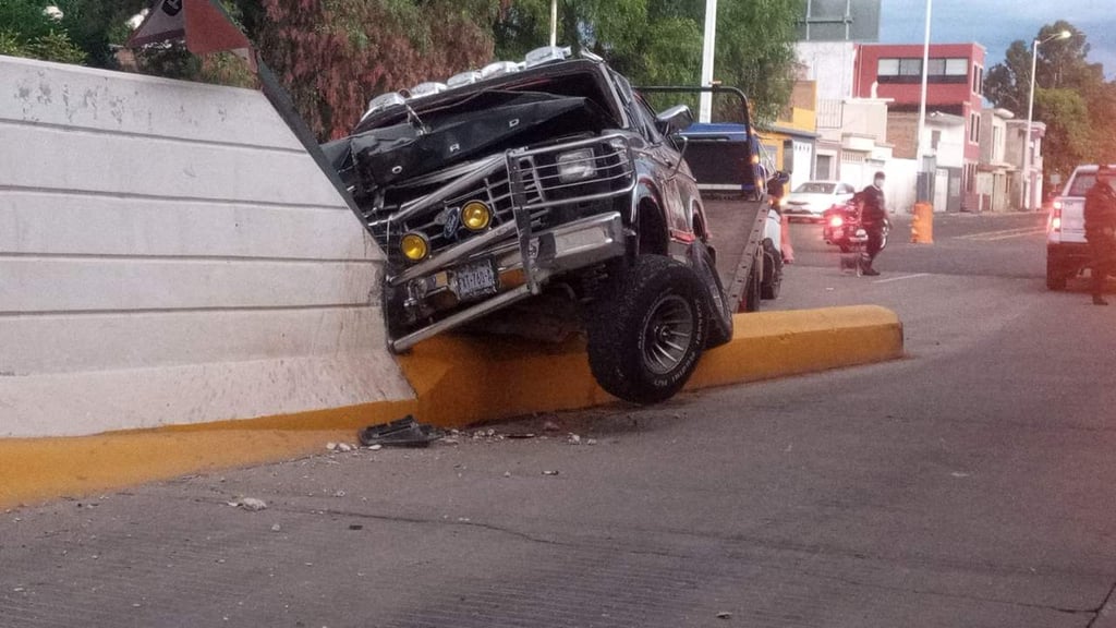 Accidente en el Puente Negro cobra una vida