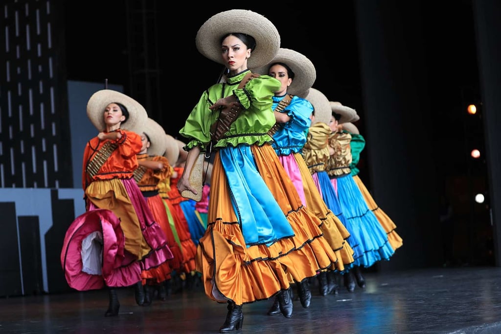 Alistan el festival mexicano 'Danzatlán'