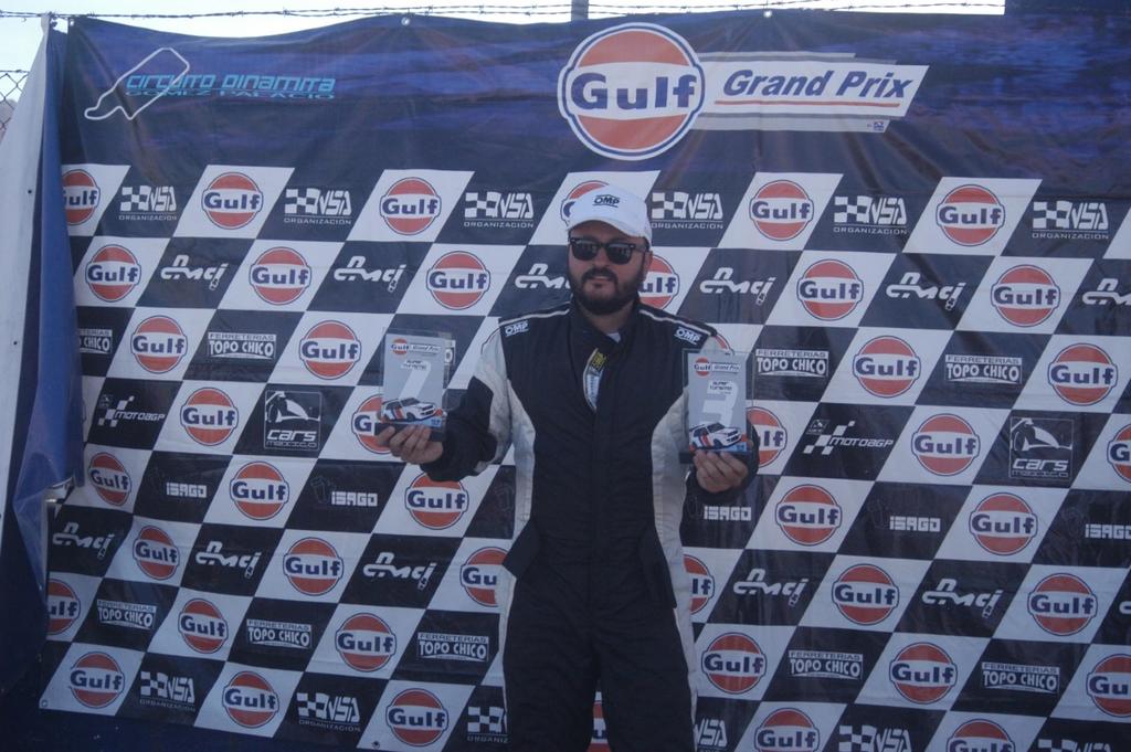 Lagunero Ricardo Piñera conquista el primer lugar del Anual Gulf Grand  Prix