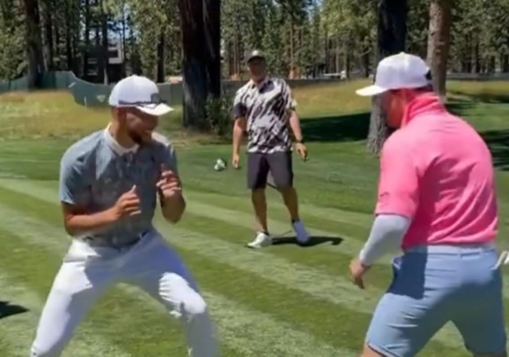 'Canelo' Álvarez y Stephen Curry se echan duelo de puños en campo de golf
