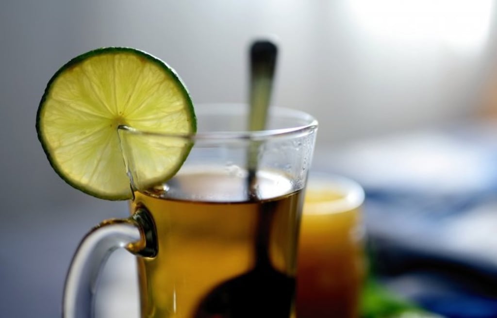 Aprende a hacer té de cáscara de limón