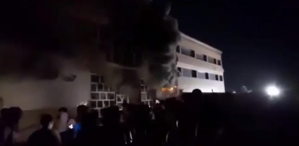 Al menos 50 personas fallecen al incendiarse sala para pacientes COVID en hospital de Irak