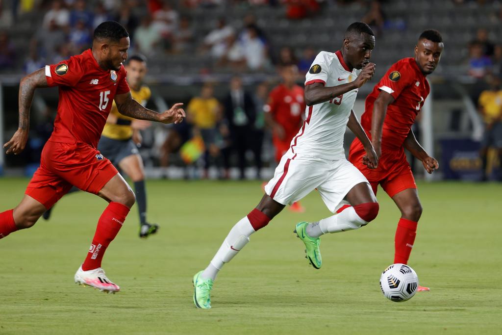 Panamá rescata empate 3-3 ante Qatar