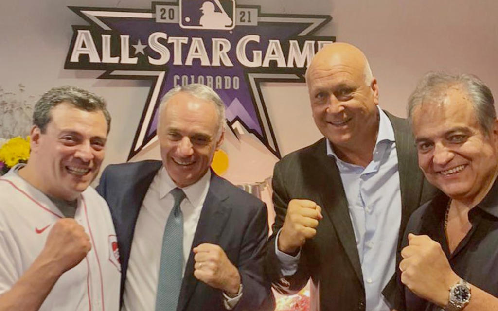 Presidente del WBC se reúne con el Comisionado de béisbol de las Ligas Mayores