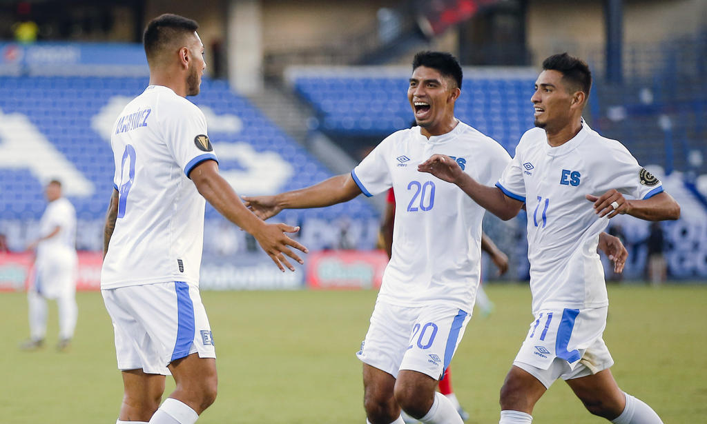 El Salvador vence a Trinidad y Tobago en la Copa Oro