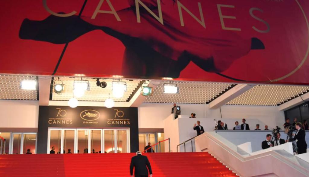 Palacio de Festivales de Cannes es evacuado de forma parcial y temporal por un paquete sospechoso